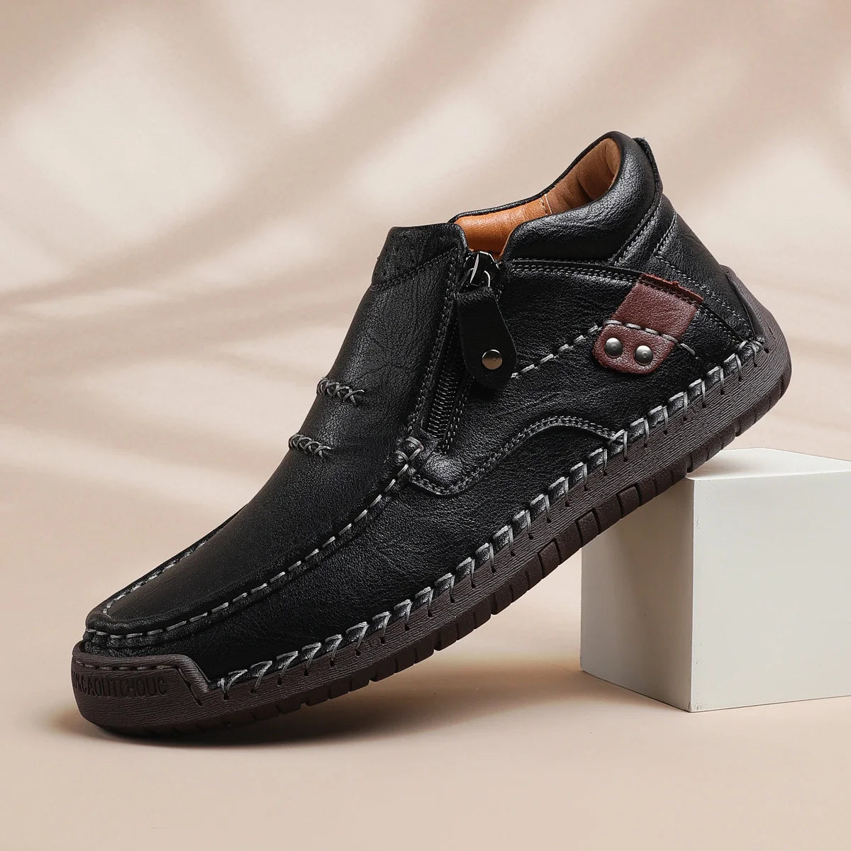 BARTON • Chaussures en cuir faites à la main, alliant confort et caractère
